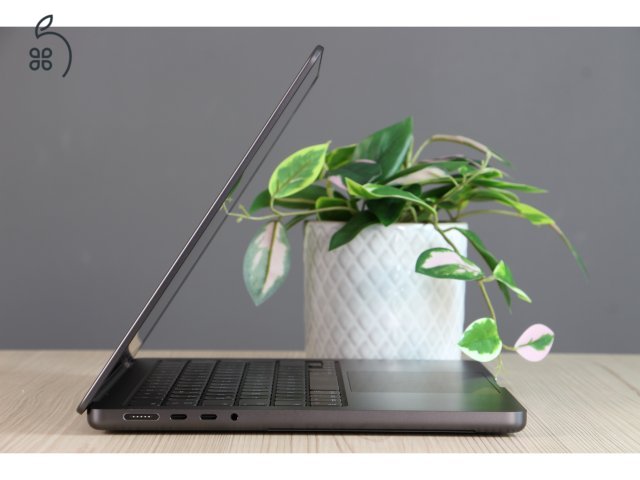 Újszerű Apple Macbook Pro 14