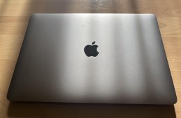 Apple MacBook Air M1 (2020) – 8GB / 256GB – 93% akku – hibátlan