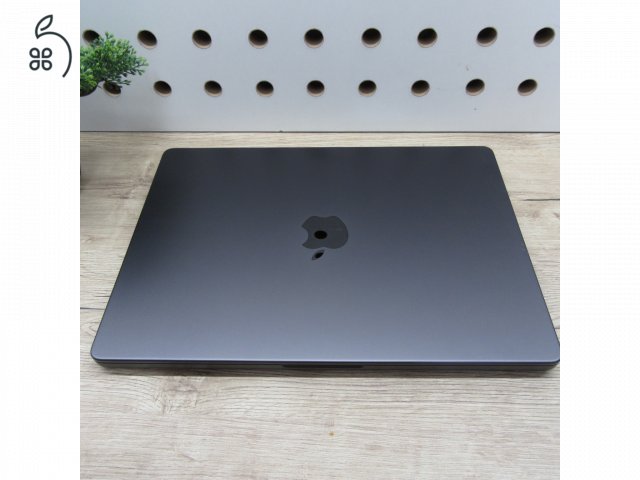 Apple MacBook Pro 14 (2023) – M3 Pro / 18GB / 512GB SSD – használt, karcmentes – 91% akku (217 ciklus)