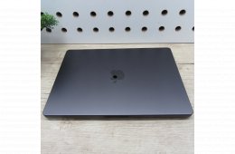 Apple MacBook Pro 14 (2023) – M3 Pro / 18GB / 512GB SSD – használt, karcmentes – 100% akku (39 ciklus)