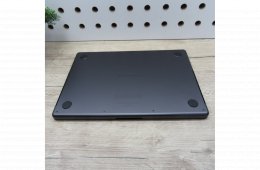 Apple MacBook Pro 14 (2023) – M3 Pro / 18GB / 512GB SSD – használt, karcmentes – 100% akku (39 ciklus)