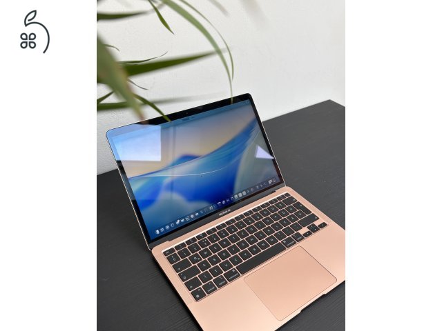 MacBook Air M1 8GB/256GB 92% AKKU Szinte Új!!