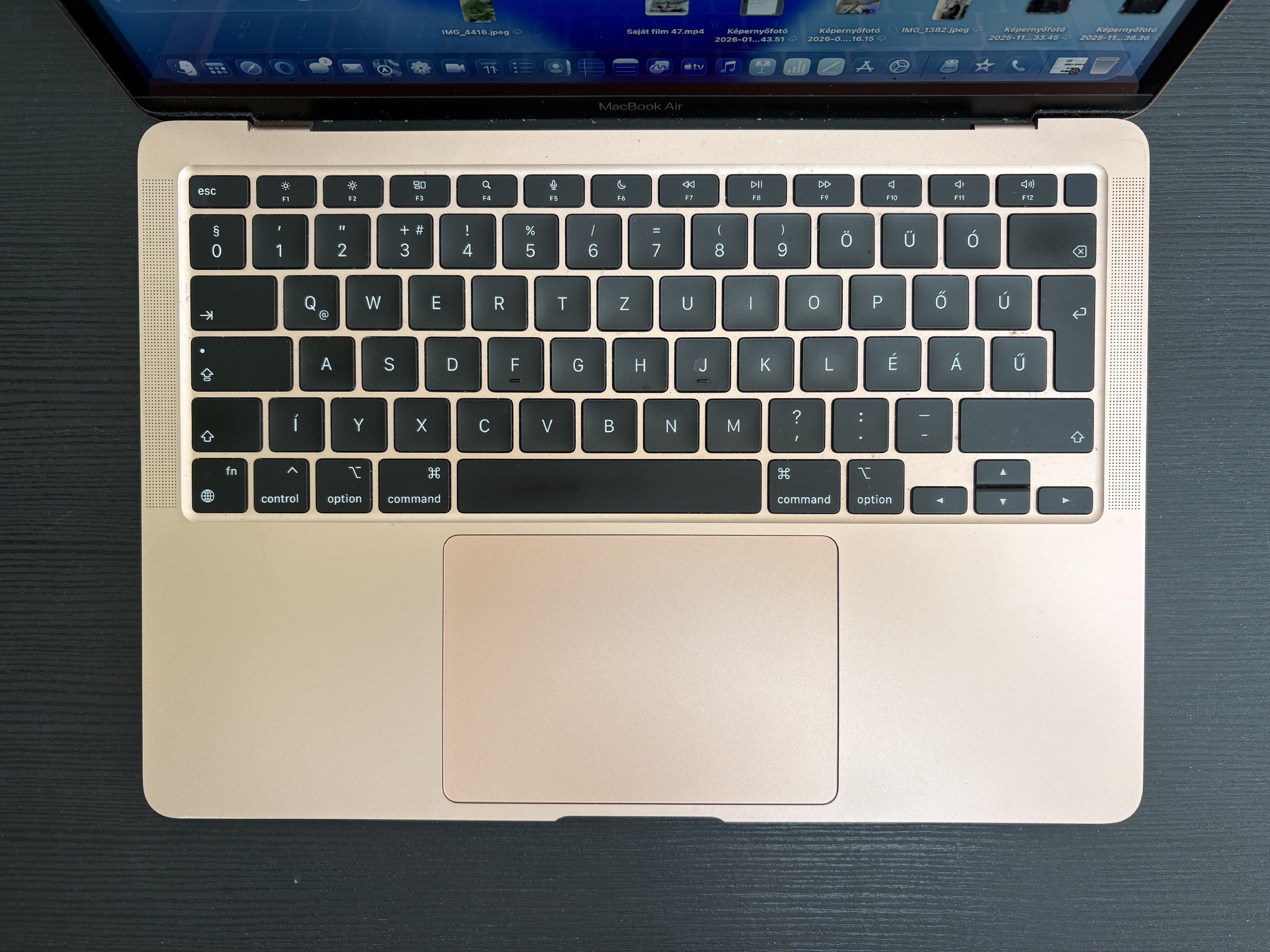 MacBook Air M1 8GB/256GB 92% AKKU Szinte Új!!