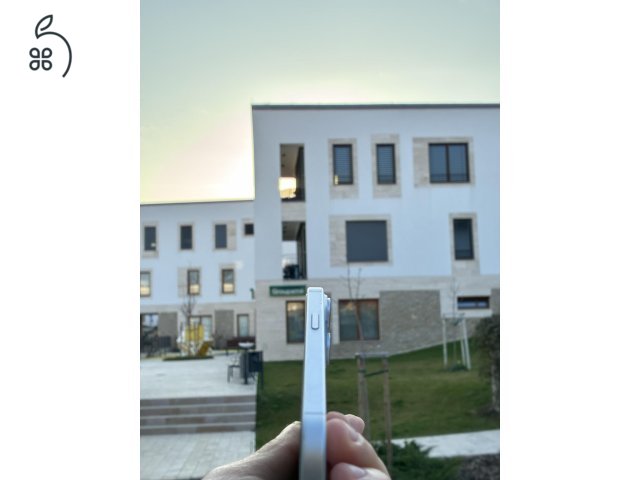 IPhone 15 256GB Újszerű állapot