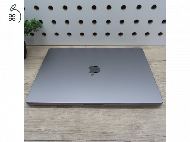 Apple MacBook Pro 16 (2021) – M1 Pro / 16GB / 512GB SSD – használt, karcmentes – 81% akku (450 ciklus)