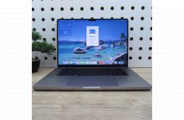Apple MacBook Pro 16 (2021) – M1 Pro / 16GB / 512GB SSD – használt, karcmentes – 81% akku (450 ciklus)