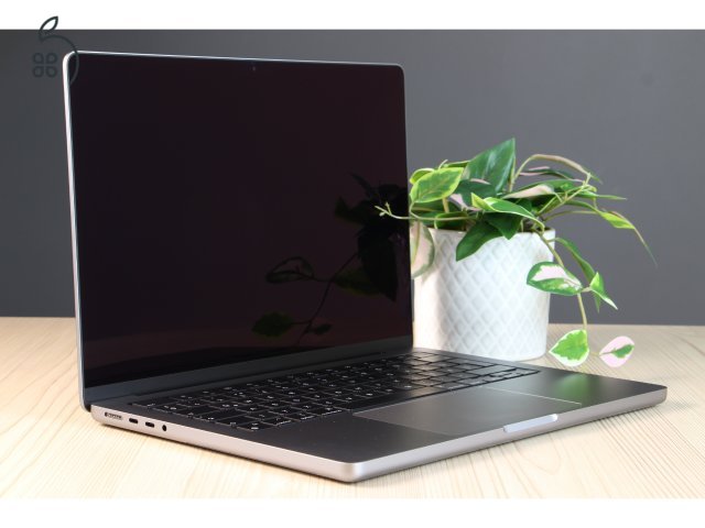 Apple Macbook Pro 14