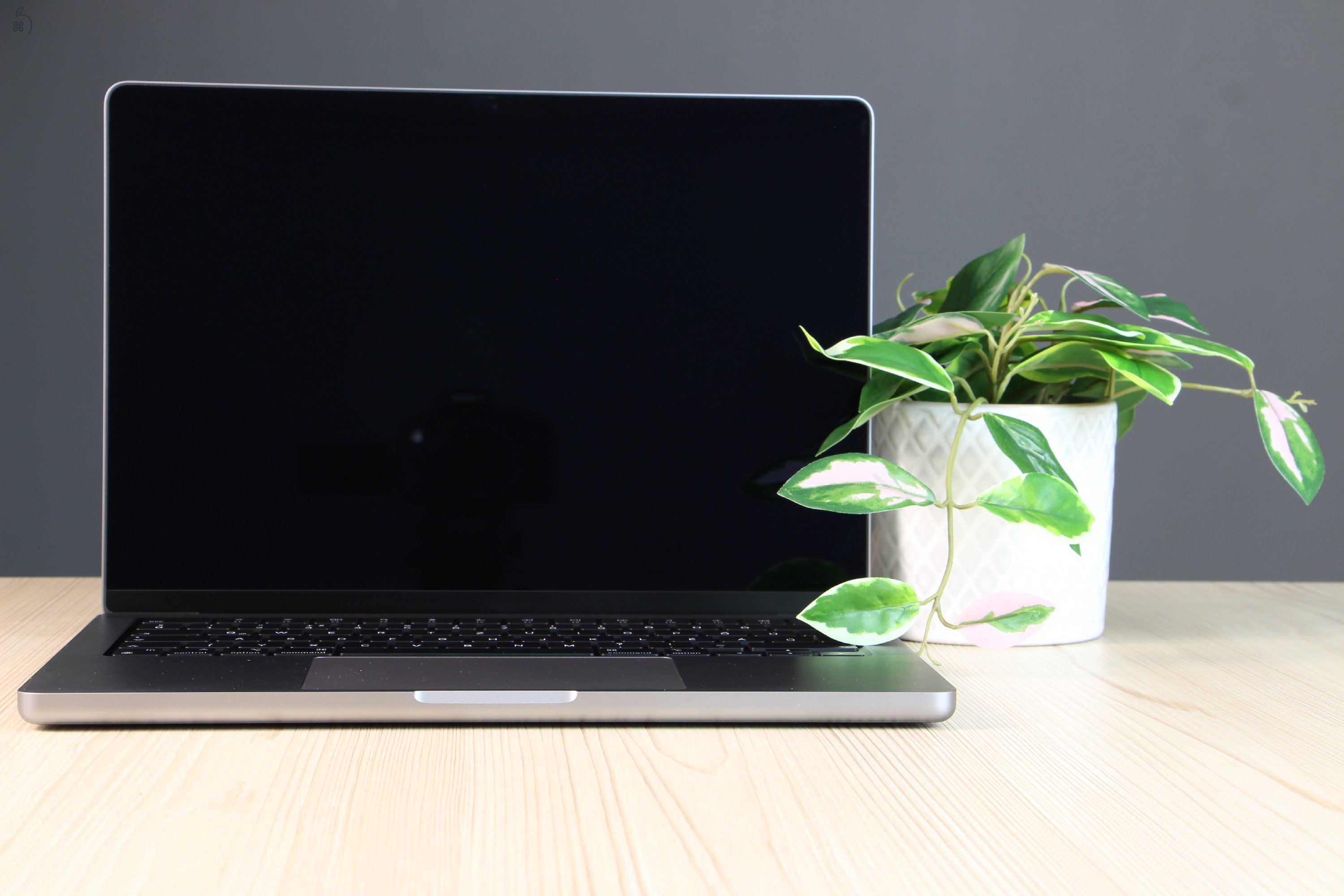 Apple Macbook Pro 14