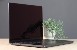 Apple Macbook Pro 14