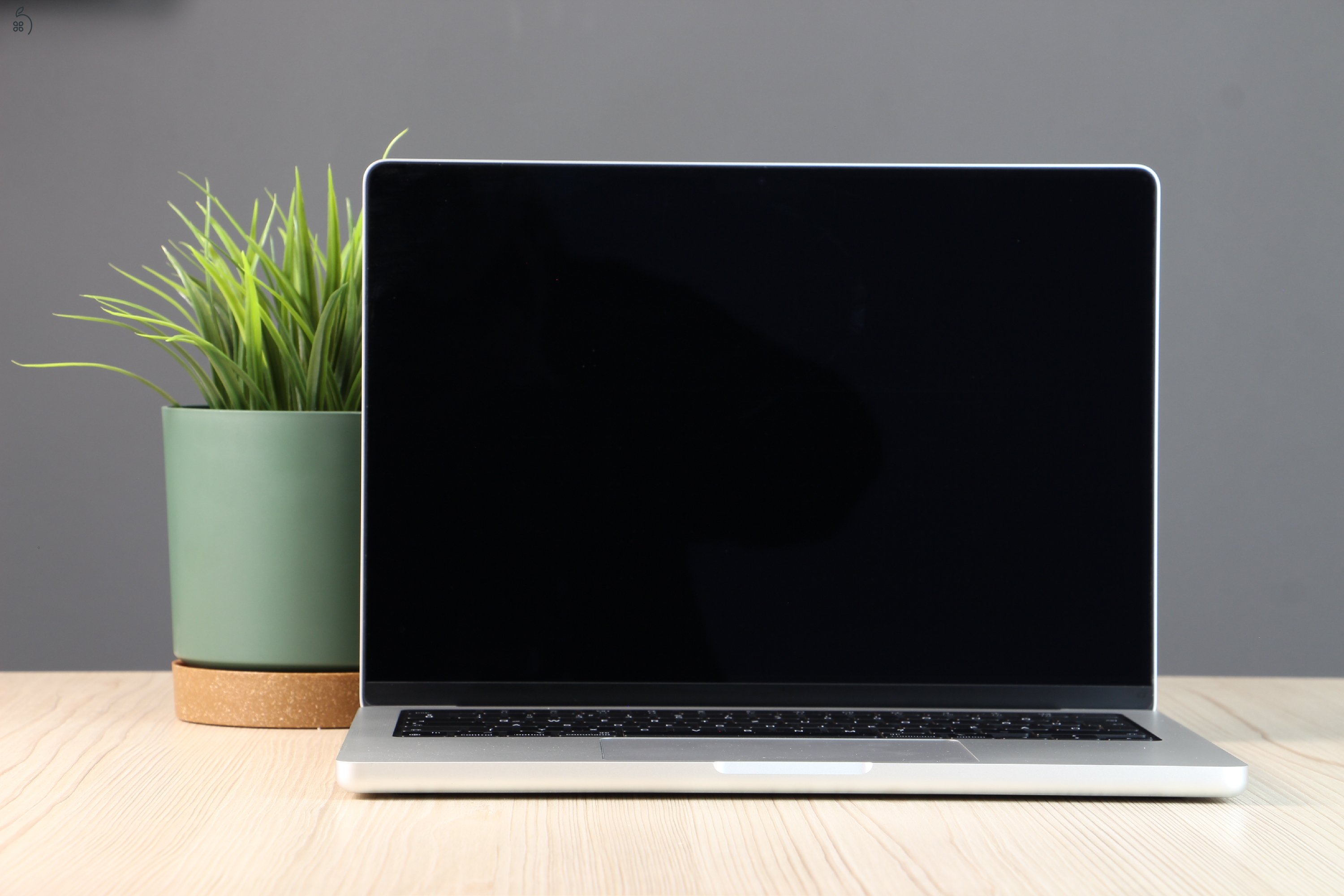 Apple Macbook Pro 14