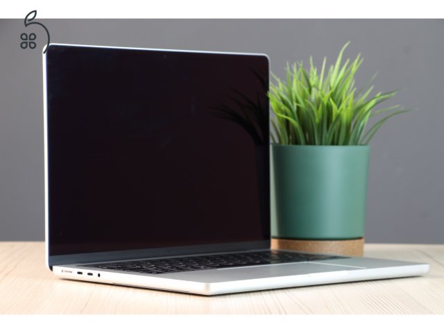Apple Macbook Pro 14