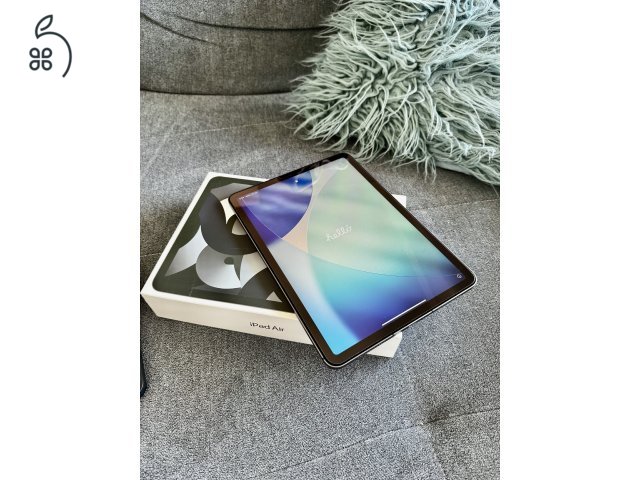 Egy patika állapotú 5th generációs, M1, 11”, 256GB-os Ipad Air keresi új tulajdonosát