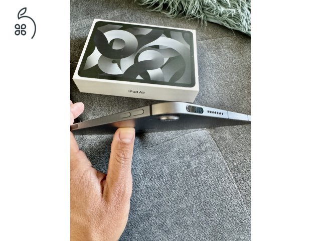 Egy patika állapotú 5th generációs, M1, 11”, 256GB-os Ipad Air keresi új tulajdonosát