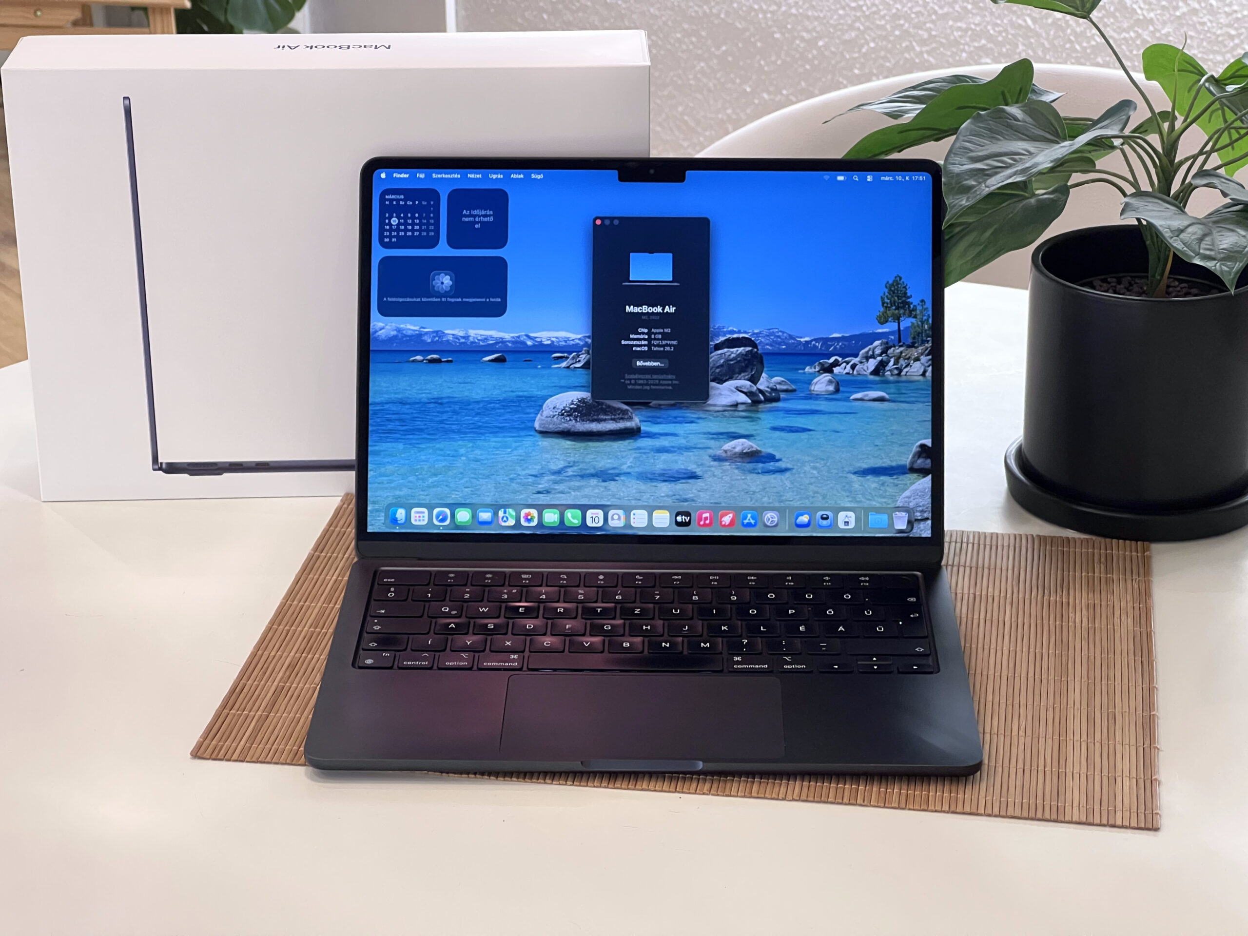 MacBook Air 2022 M2 13” 256GB 2 ÉV Garanciával