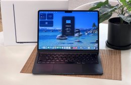 MacBook Air 2022 M2 13” 256GB 2 ÉV Garanciával