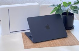 MacBook Air 2022 M2 13” 256GB 2 ÉV Garanciával