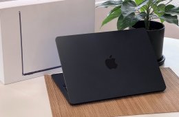 Hibátlan MacBook Air 2025 M4 13” 256GB 2 ÉV Garanciával 100%