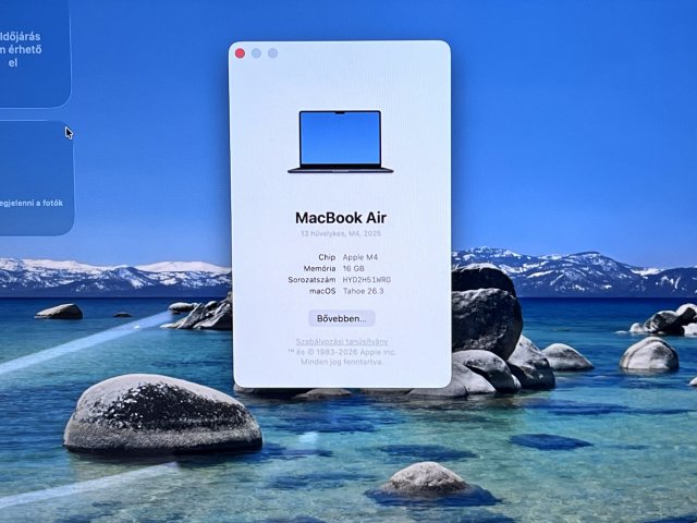 Hibátlan MacBook Air 2025 M4 13” 256GB 2 ÉV Garanciával 100%