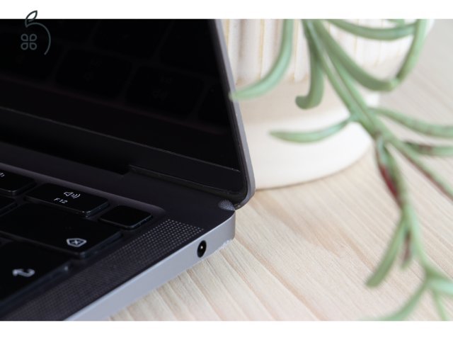 Apple Macbook Air 13