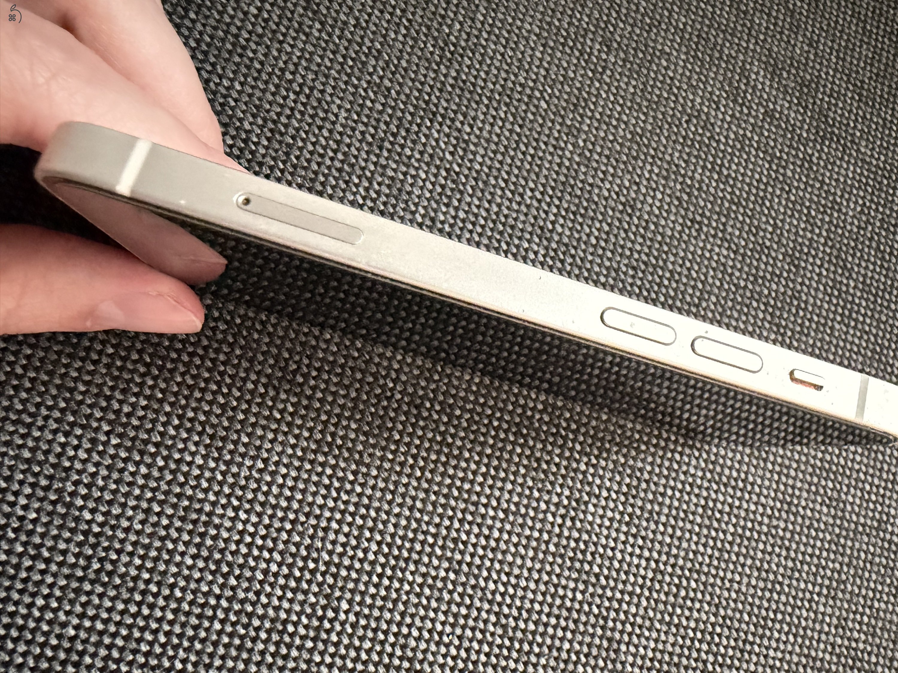 Karcmentes független 128GB iPhone 13 mini