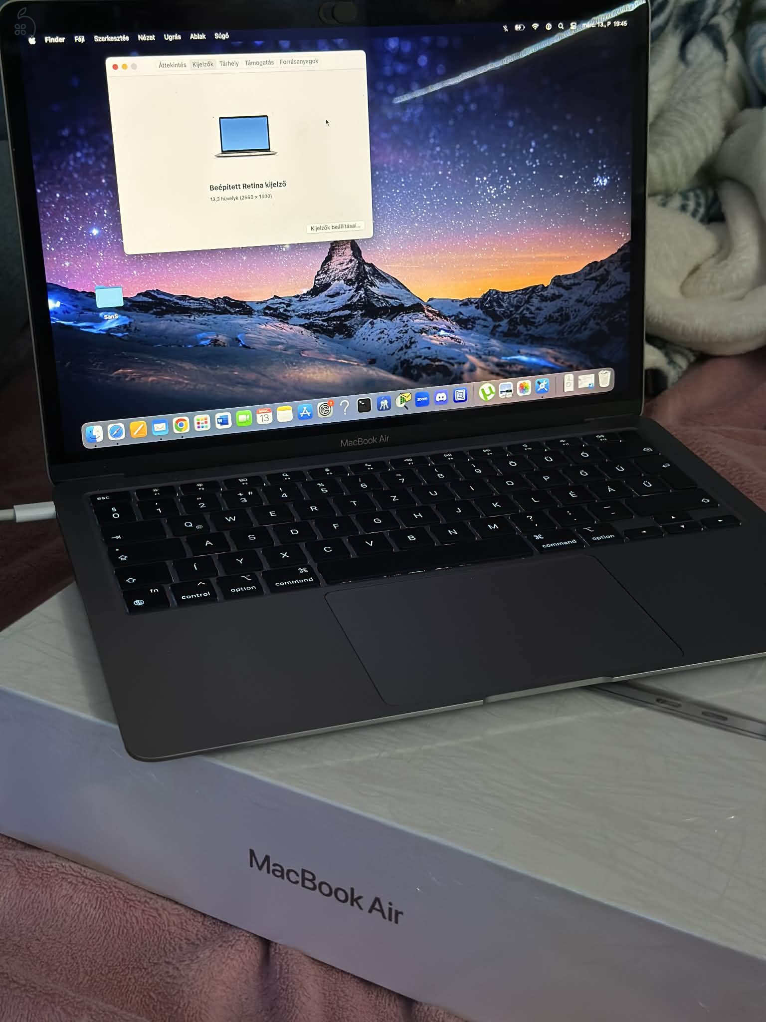 MacBook Air 13
