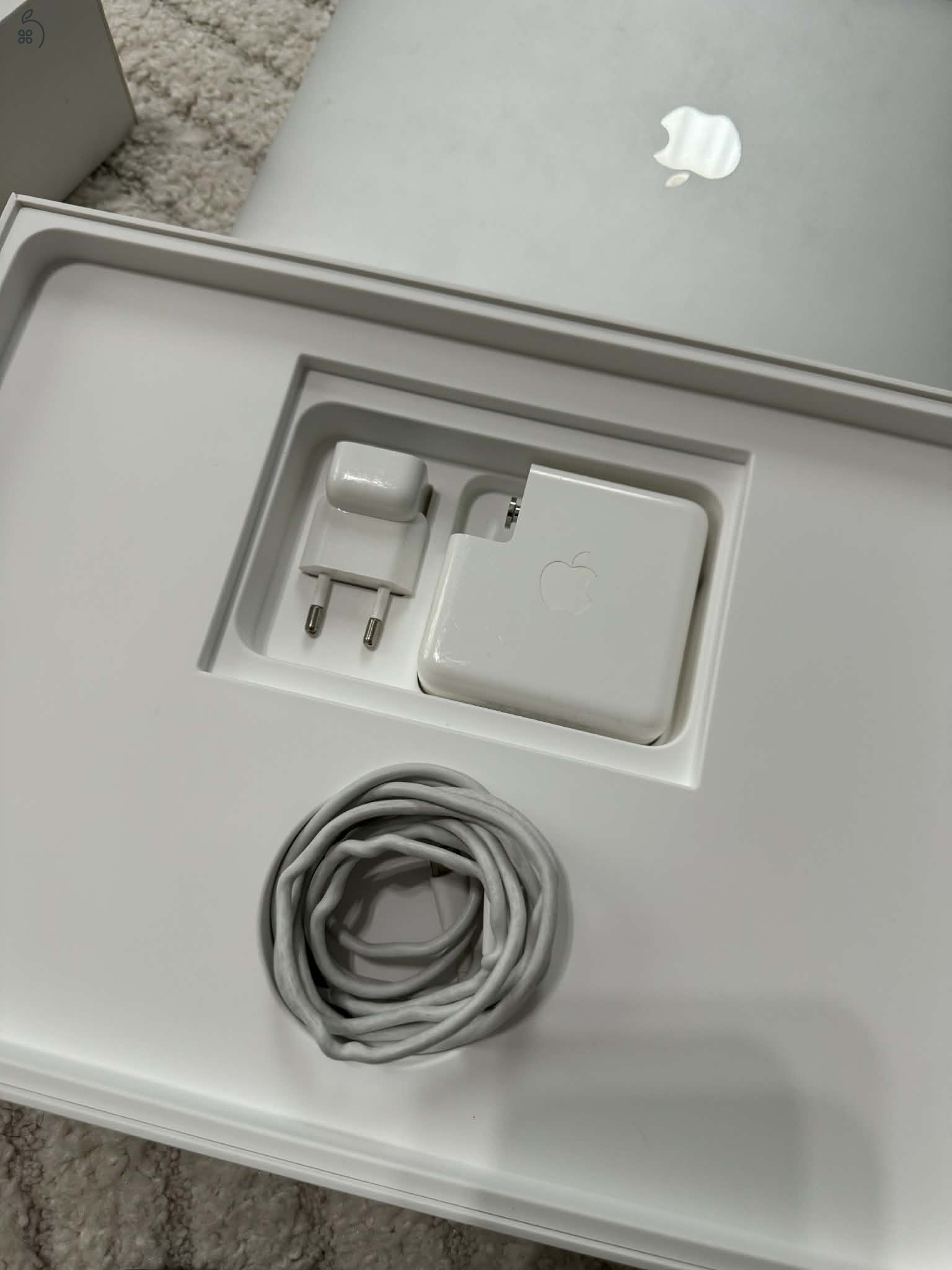 Eladó MacBook Pro Retina 13