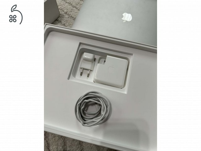 Eladó MacBook Pro Retina 13