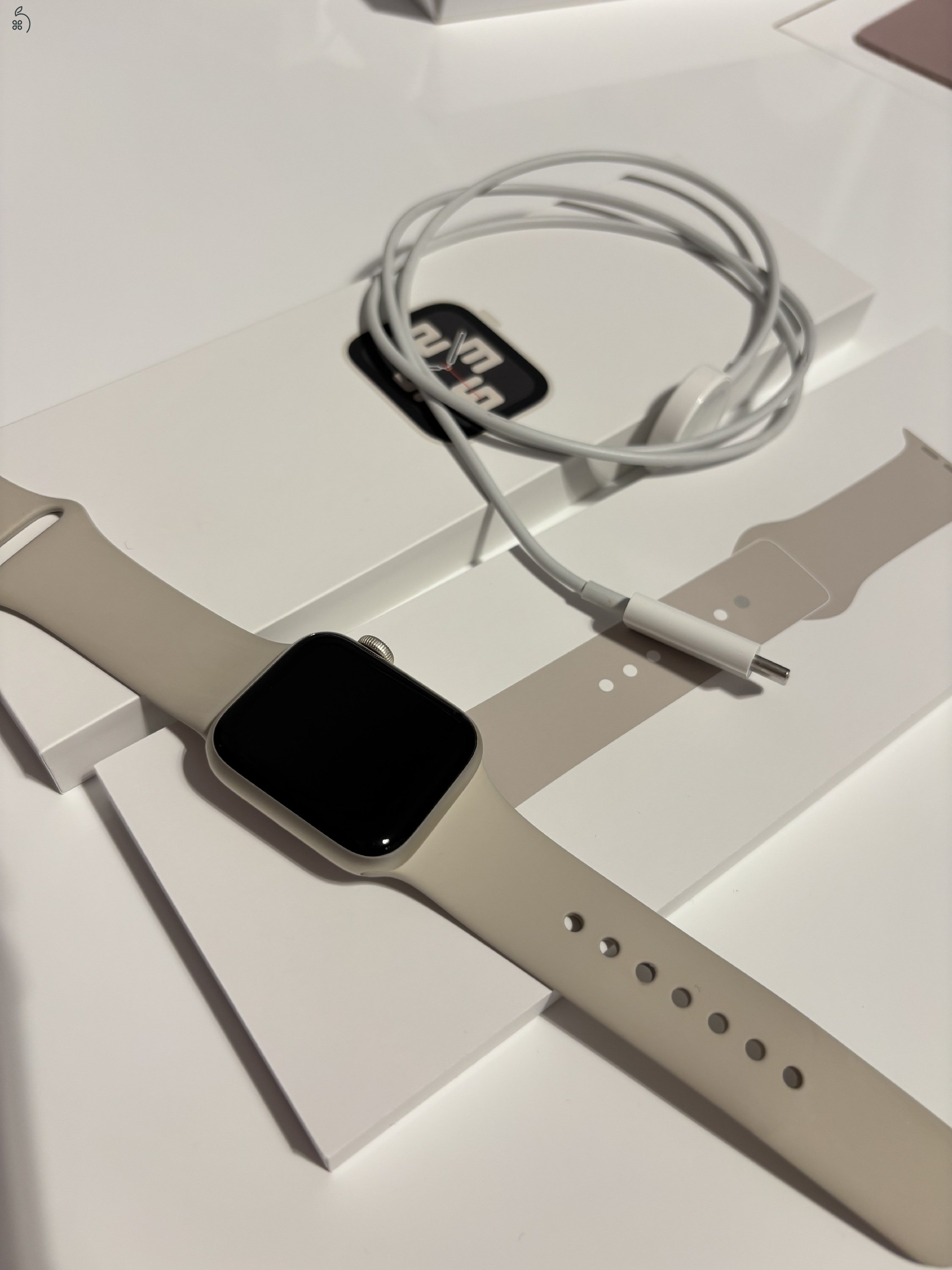 Apple Watch SE (2.Gen) 40mm Starlight