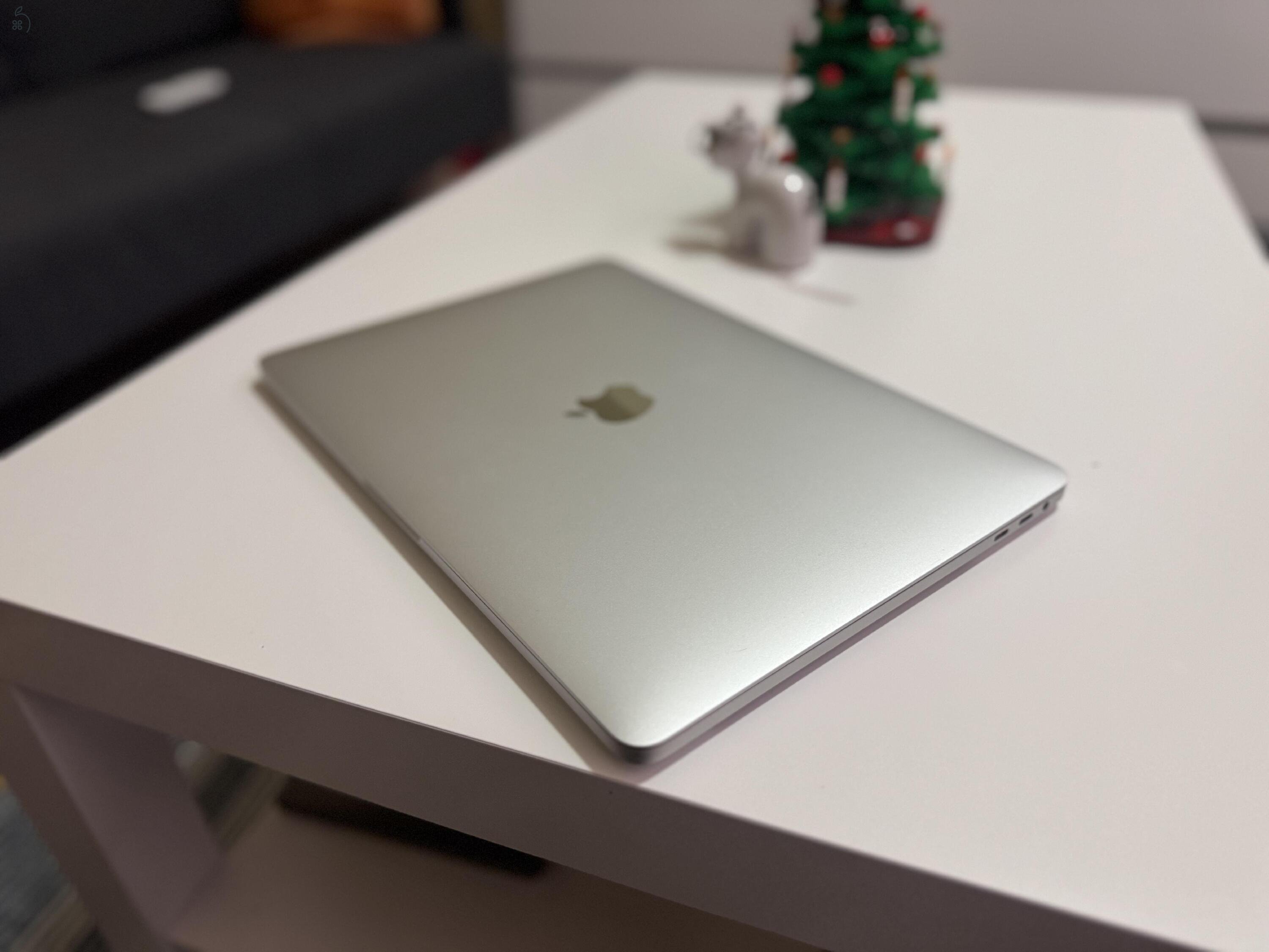 Macbook Pro 13-inch 2019 8gb 256gb