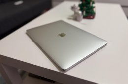Macbook Pro 13-inch 2019 8gb 256gb
