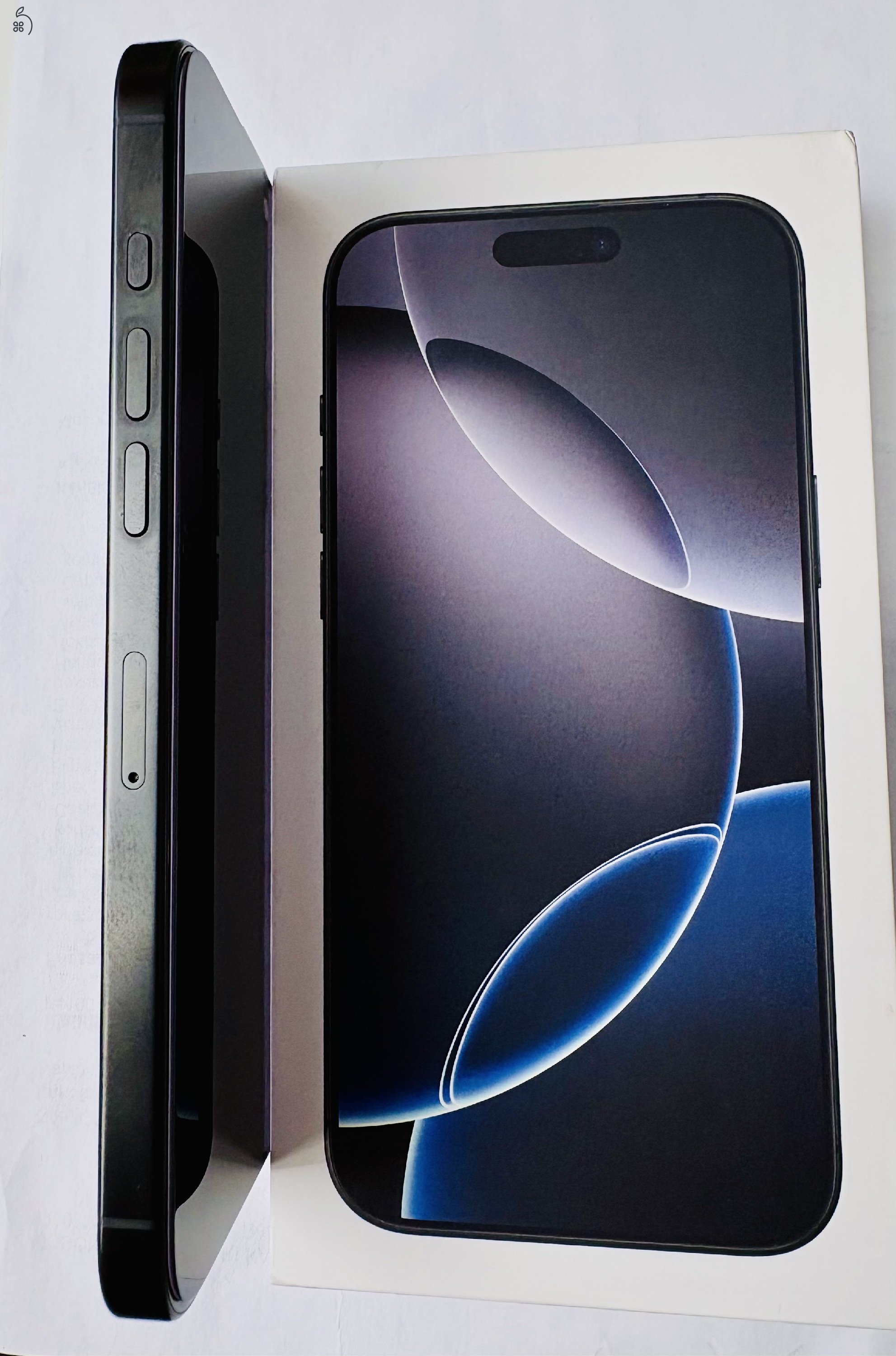 iPhone 16 Pro Max – 256 GB, Black Titanium, kártyafüggetlen, garanciás