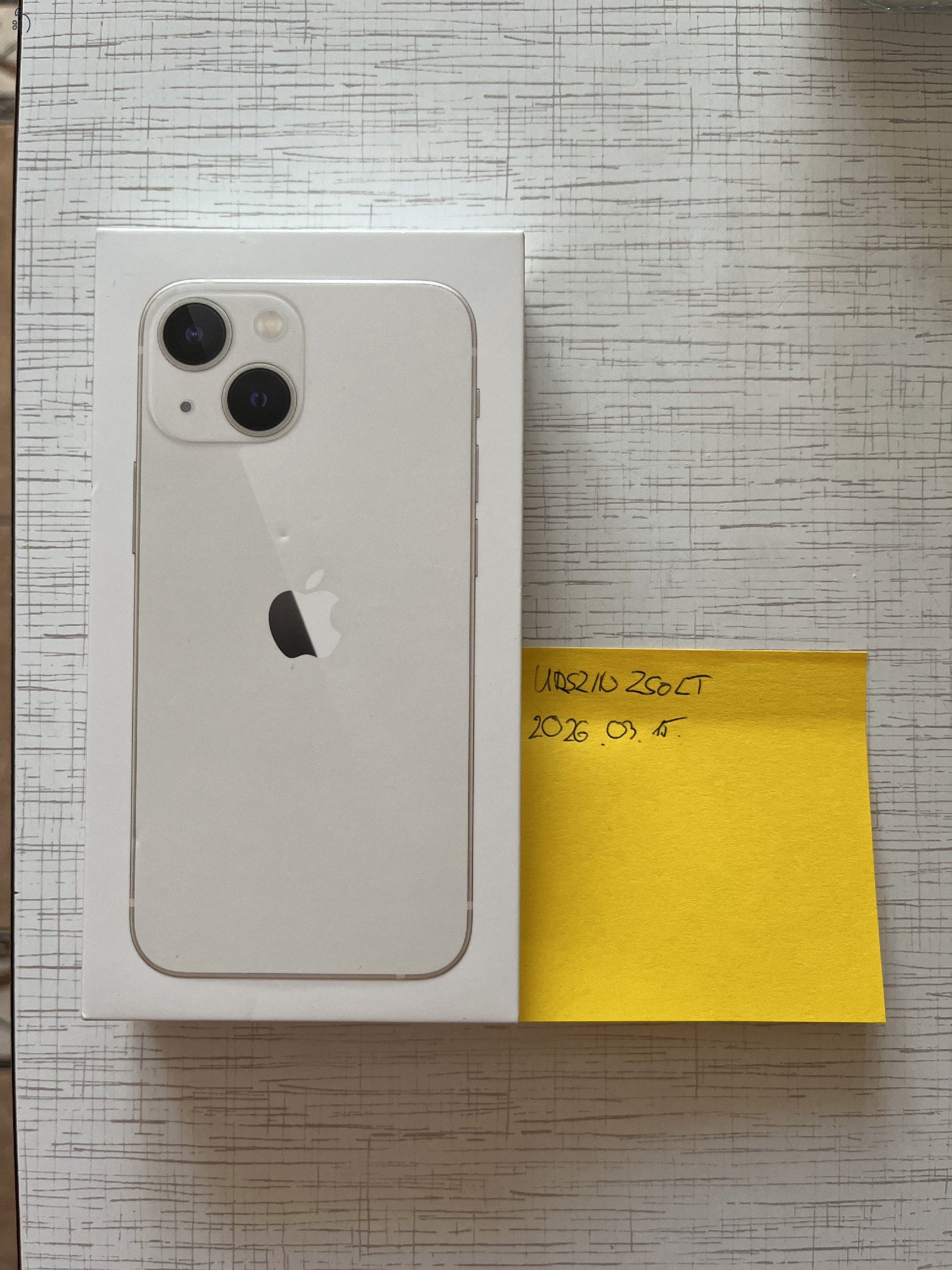 Eladó bontatlan iPhone 13 mini – 256 GB – fehér (Starlight)