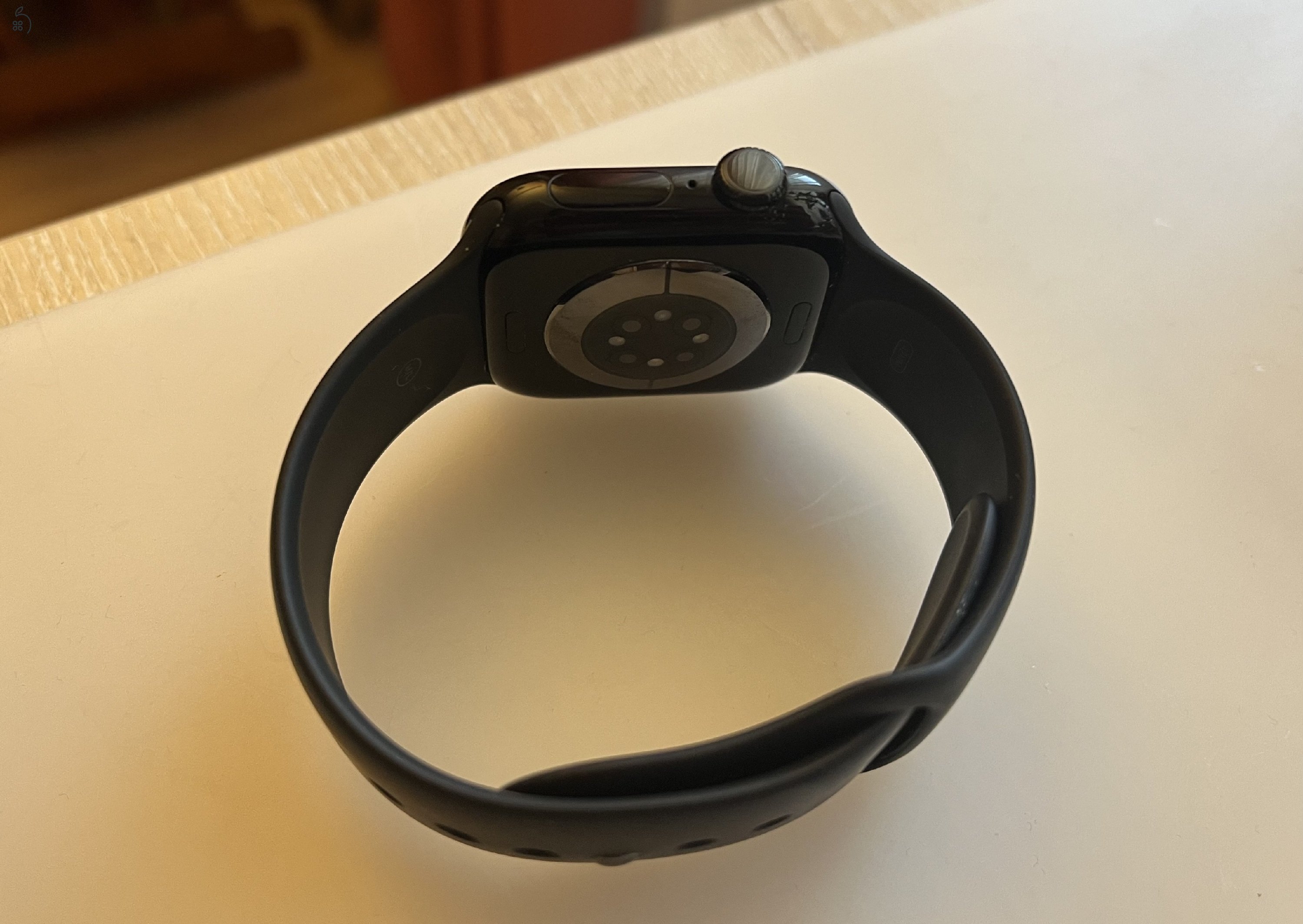 Eladó Apple Watch Series 10 GPS – 42 mm, kozmoszfekete