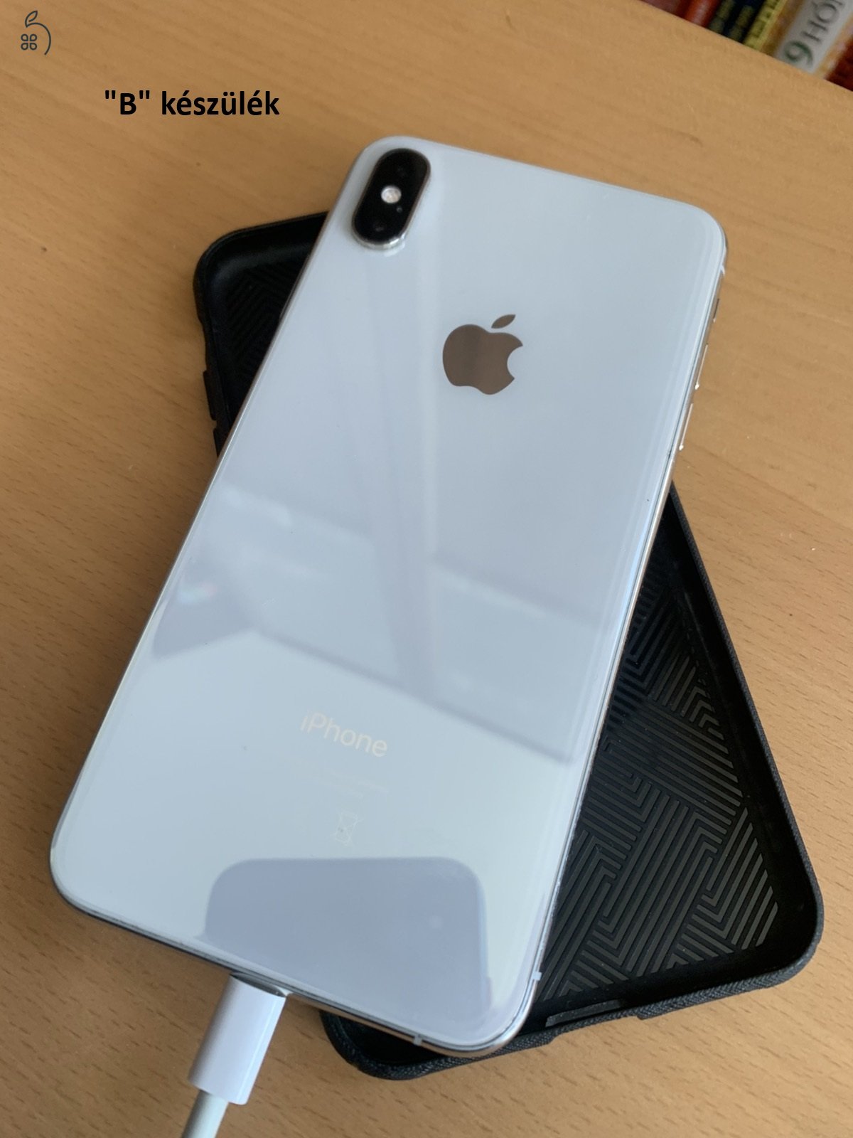 2db iPhone XS Max 64GB silver készülék - külön, vagy együtt, választható