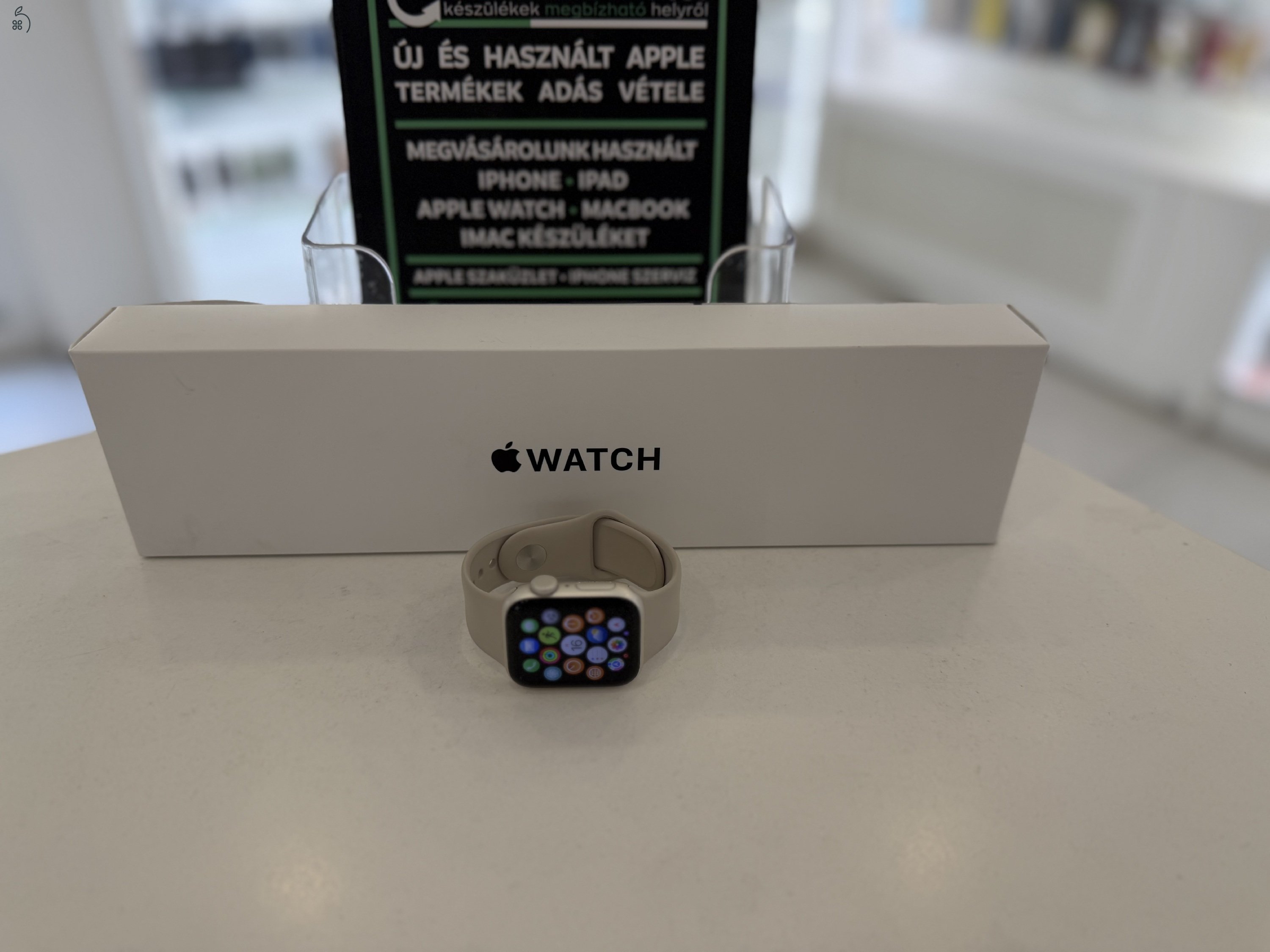 Apple Watch SE 2022 2 Gen. 40mm/1 hónap gar./Akku 81%/p4800