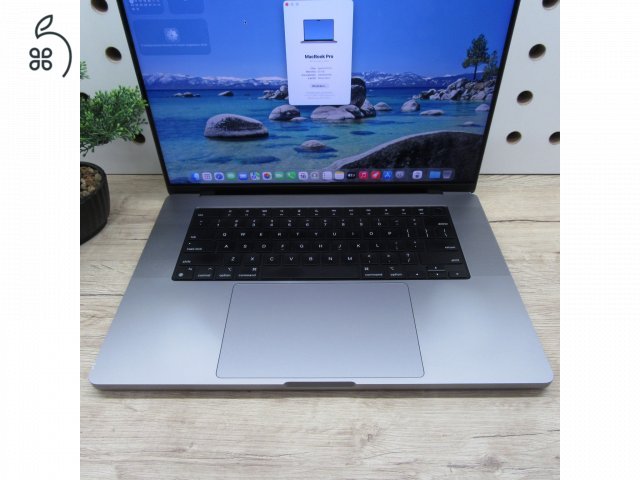 Apple MacBook Pro 16 (2021) 32GB/512GB használt, megkímélt, 83% akku, 158 ciklus