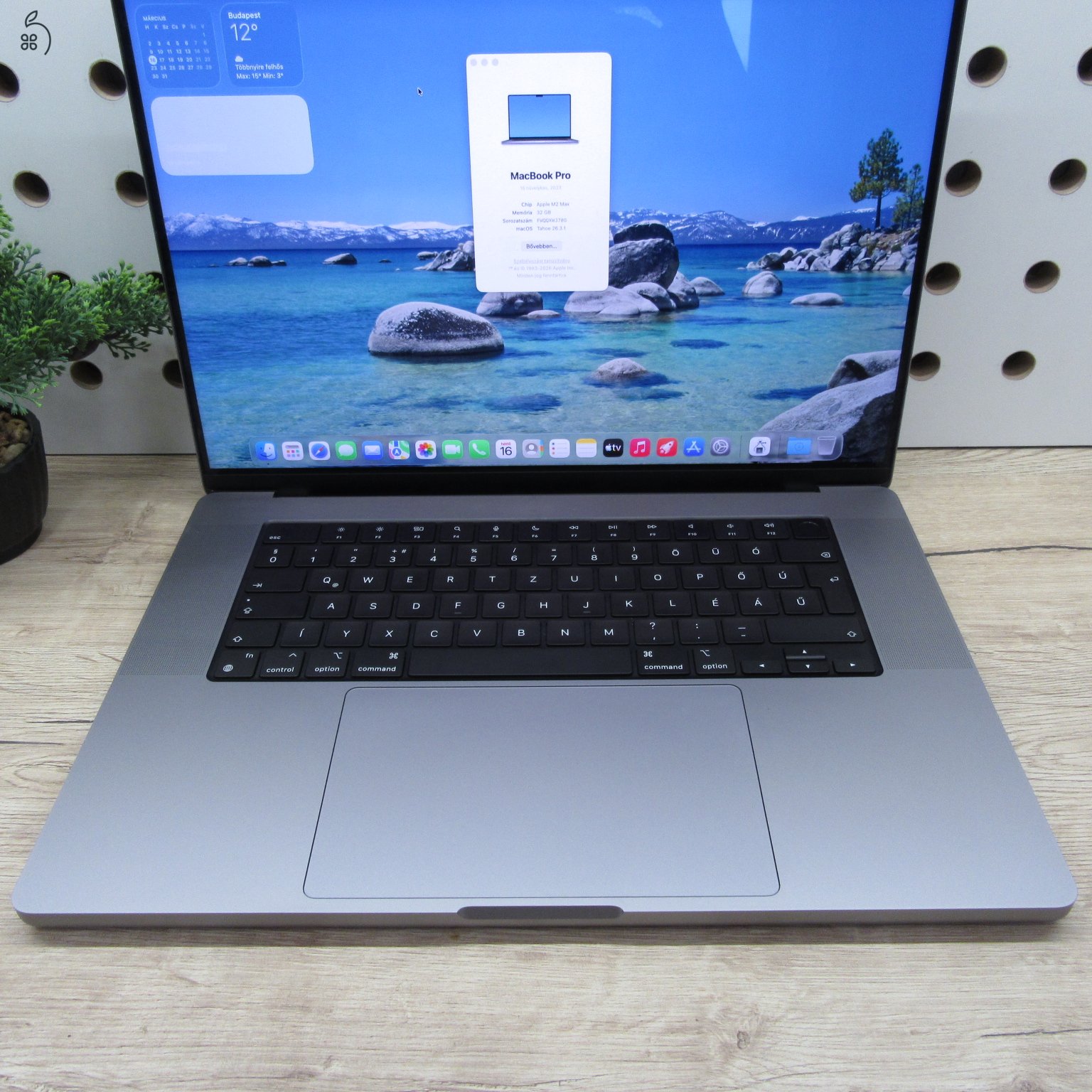 Apple MacBook Pro 16 (2023) M2 Max 32GB/500GB használt, karcmentes, 93% akku, 116 ciklus