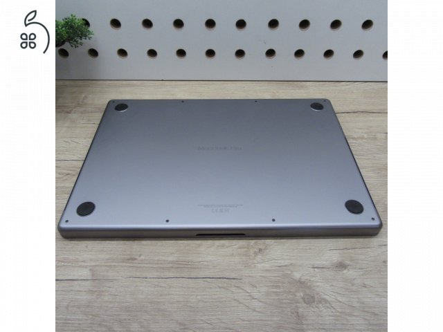 Apple MacBook Pro 16 (2023) M2 Max 32GB/500GB használt, karcmentes, 93% akku, 116 ciklus