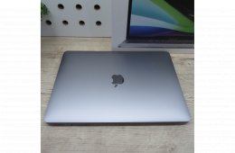 Apple MacBook Pro 13 (2022) 16GB/512GB új, kibontott, 100% akku, 1 töltési ciklus