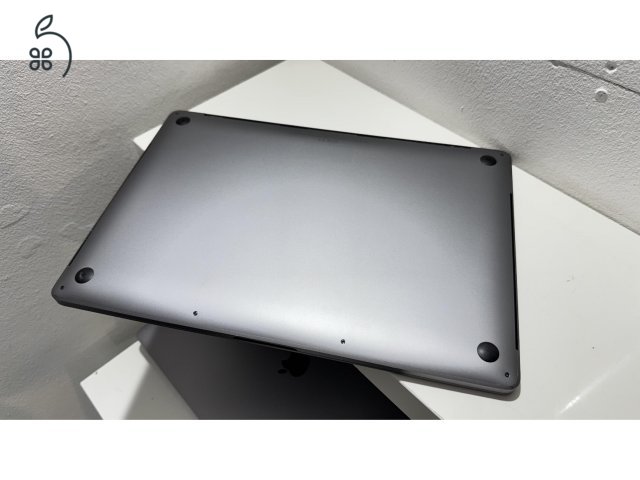 Macbook Pro 16