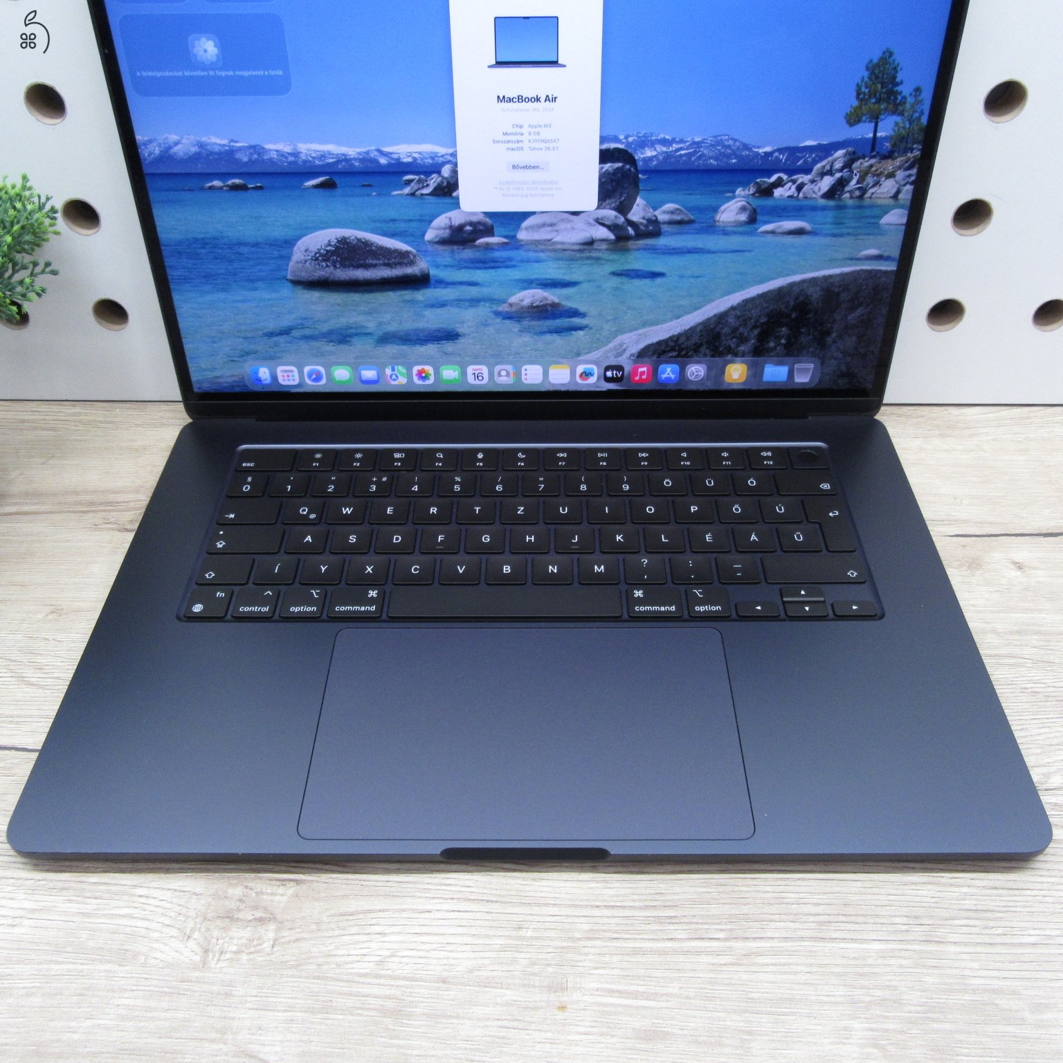 Apple MacBook Air 15 (2024) 8GB/256GB használt, megkímélt, 100% akku, 55 ciklus