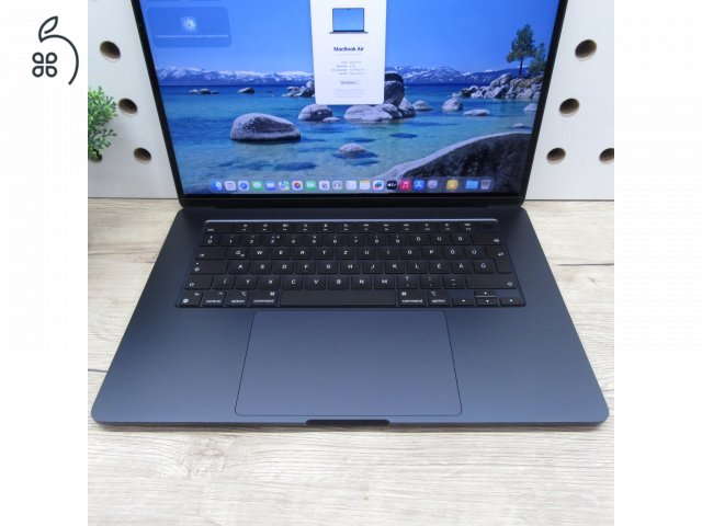 Apple MacBook Air 15 (2024) 8GB/256GB használt, megkímélt, 100% akku, 55 ciklus