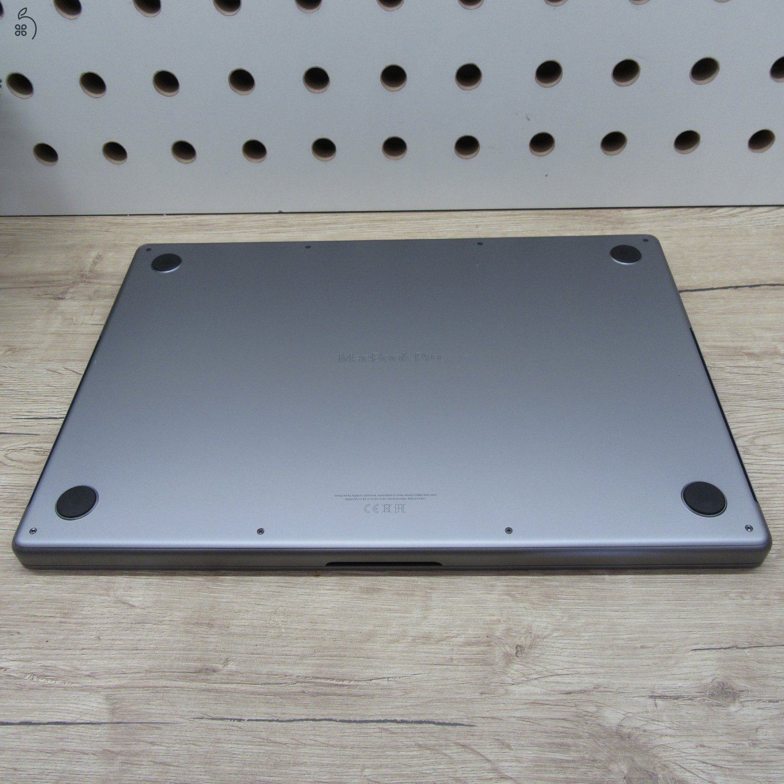 Apple MacBook Pro 16 M1 Max (2021) 32GB/500GB használt, szép állapot, 90% akku, 295 ciklus