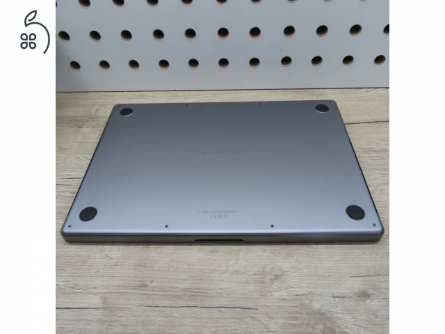 Apple MacBook Pro 16 M1 Max (2021) 32GB/500GB használt, szép állapot, 90% akku, 295 ciklus