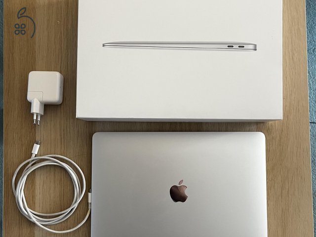 MacBook Air 13” (2019)