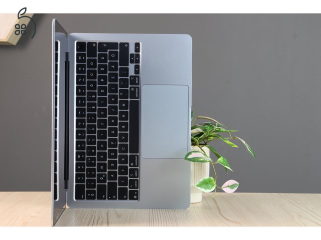 Apple Macbook Air 13