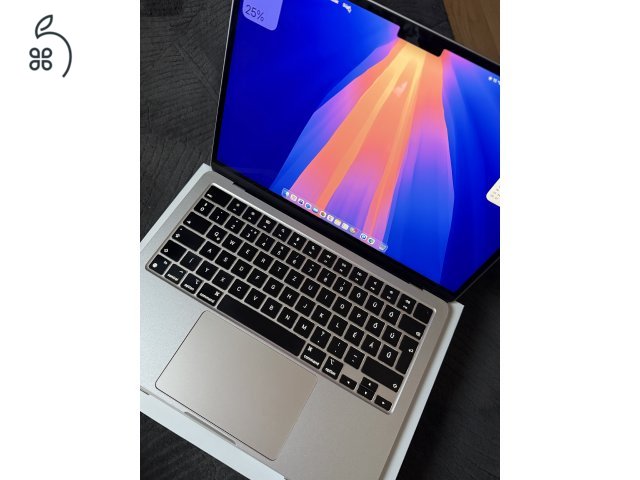 Apple Macbook Air 13 M2 csillagfény