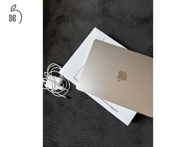 Apple Macbook Air 13 M2 csillagfény
