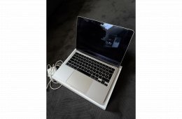 Apple Macbook Air 13 M2 csillagfény