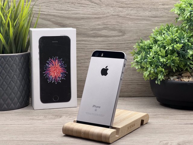 iPhone SE  2016 Space Gray 64GB 2 ÉV Garanciával 100%